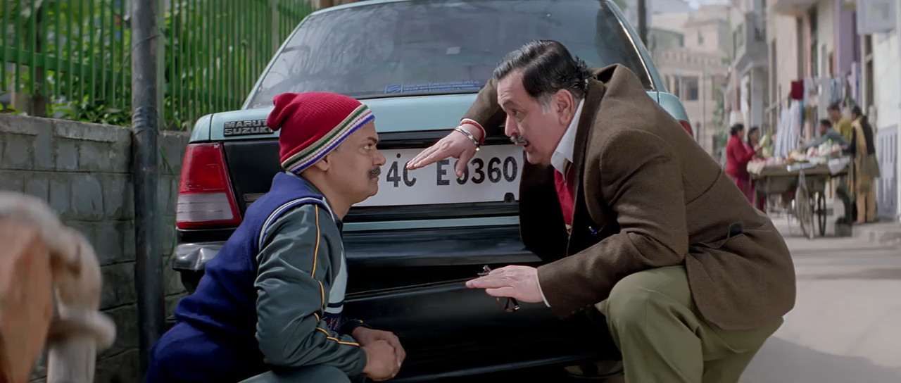 Do Dooni Chaar 2010 WebRip [Hindi] 480p, 720p ESub Screenshot