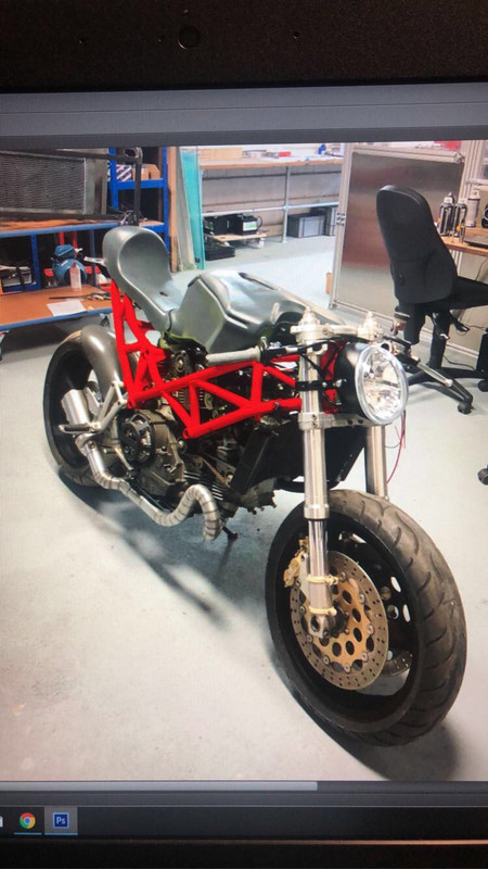 DBAC5795-C85F-4651-AF13-EEC701902A16