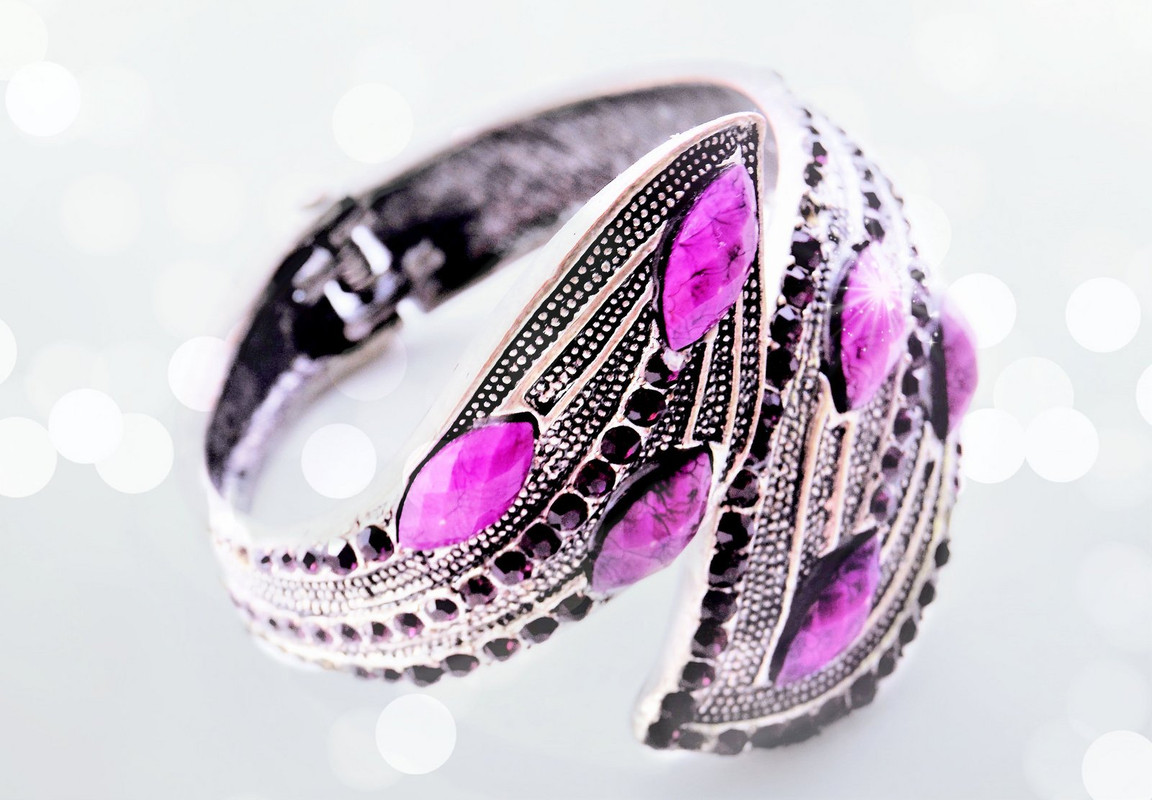purple-bangle-dis1.jpg