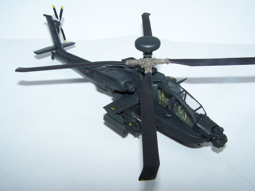 Italeri_AH-64D_Longbow_FS