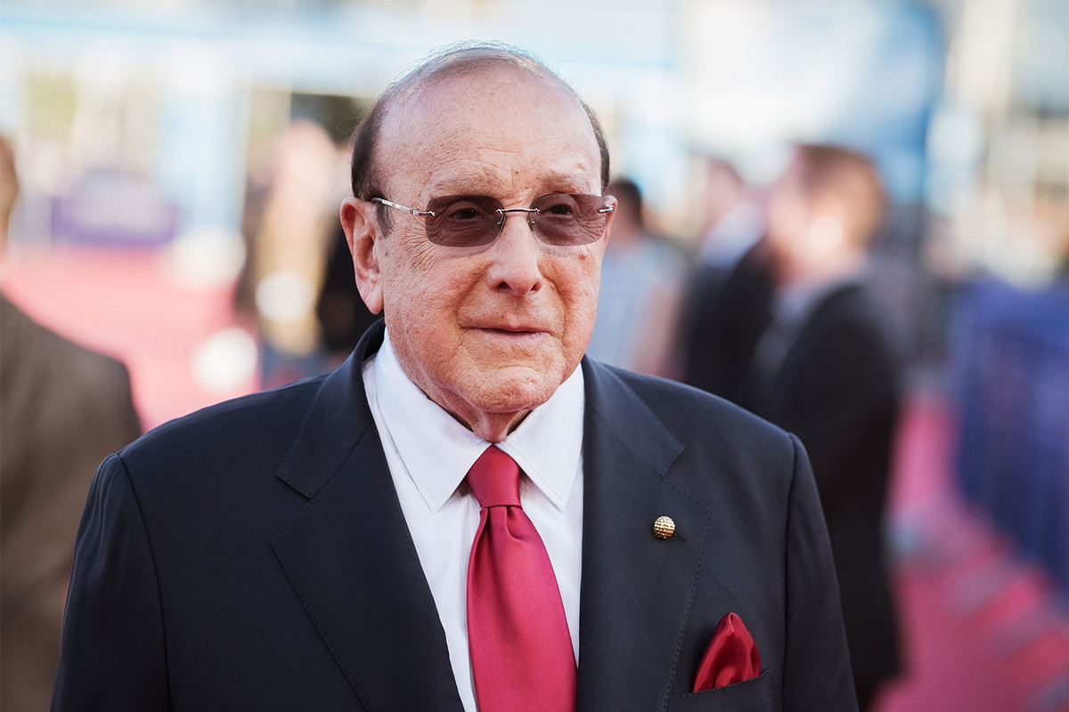 CliveDavis