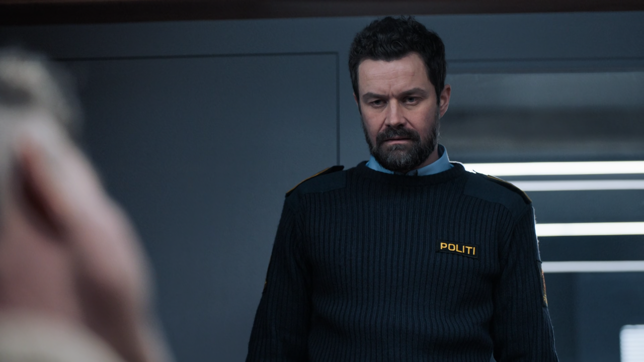 Fortitude 2015 S03 1080p BDrip x265 10bit EAC3 5 1 Ainz TAoE