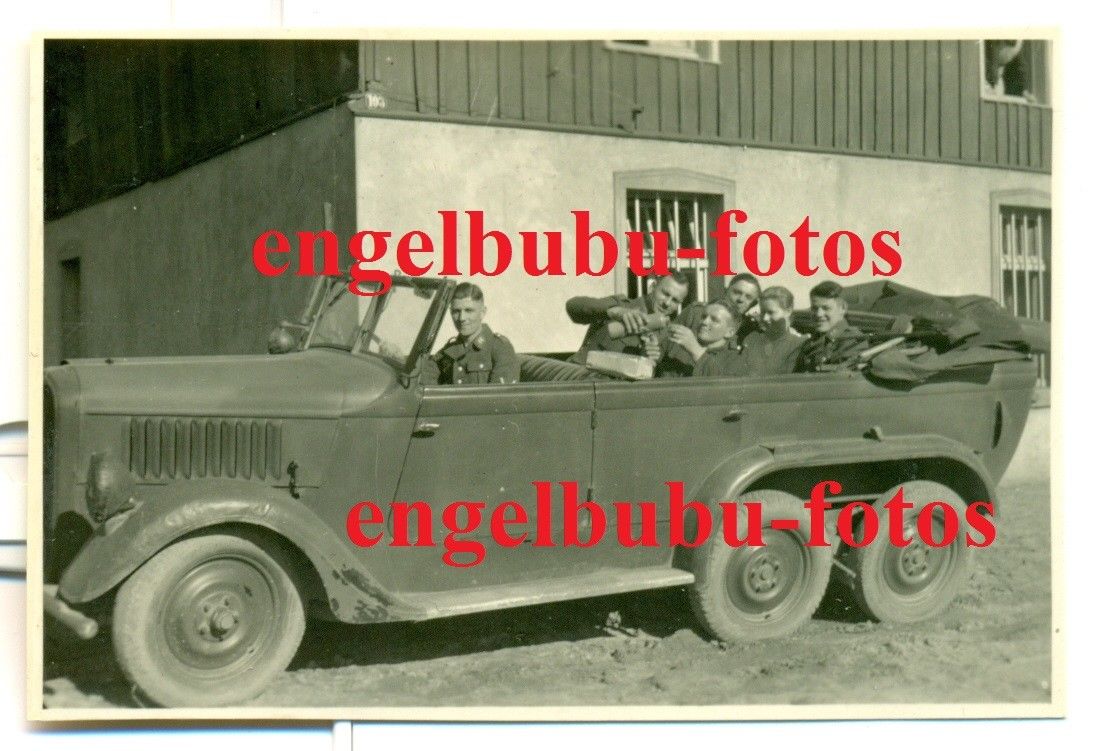 FOTO - FAHRZEUG  KÜBELWAGEN - 3 Achsen  6 Räder - FLAK-REGT.37