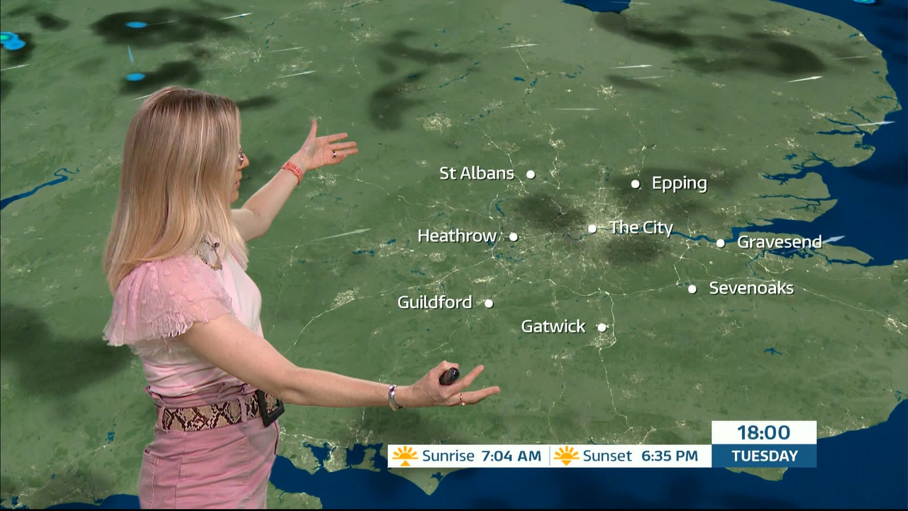 ITV News London_20231002_18001830.ts_snapshot_27.12.115