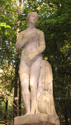  Kekes p'tites photos du parc du château de Champs 08-Aphrodite-pudique