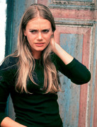 peggy-lipton-b46