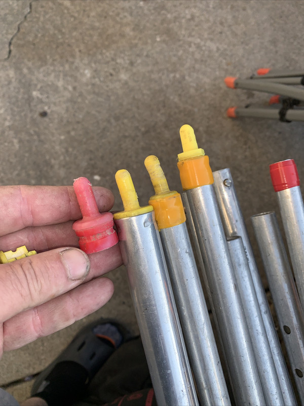 23C3C93C-F9D0-48B9-BAA1-5A25EAEFC531