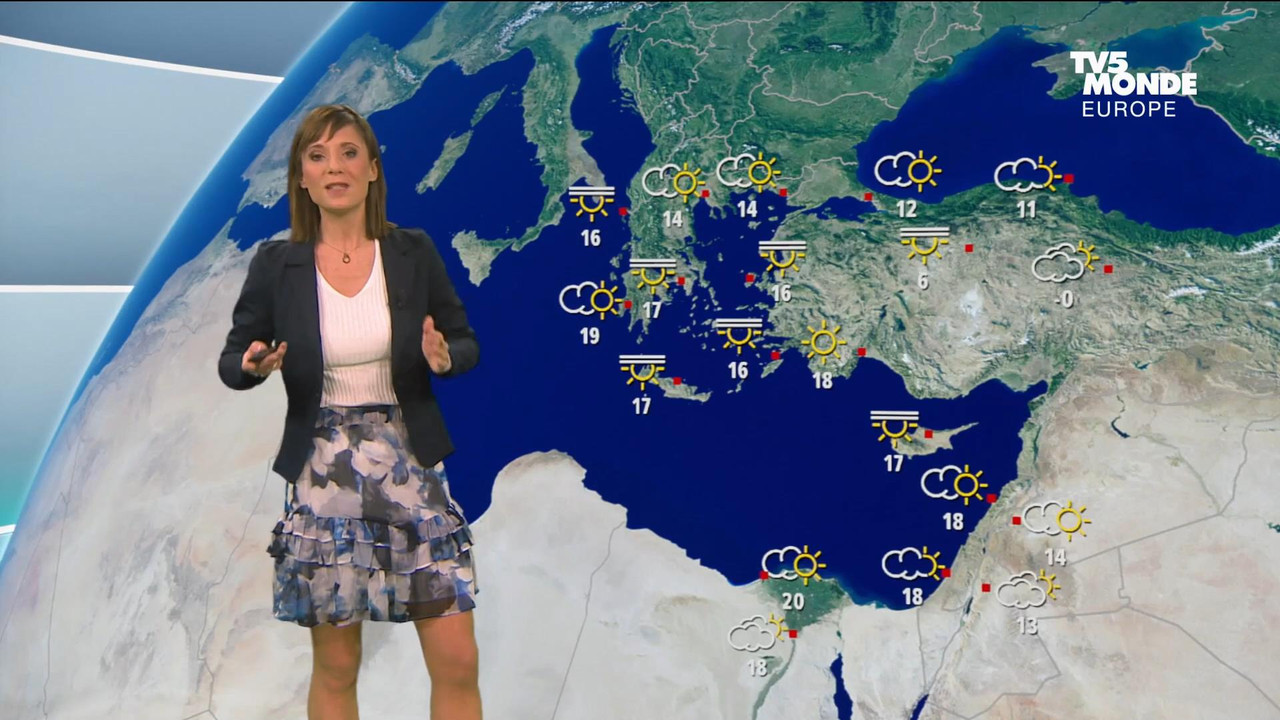 01.02 - 17.25.00 - Météo TV5 FBS. Le bulletin météorologique internat....ts_snapshot_09.55_[2022.01.