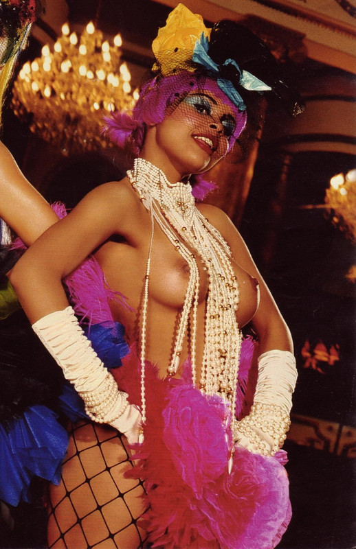 Виктория Кастро 03