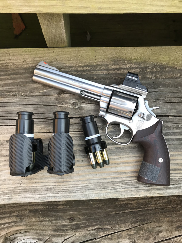 786DC8B5-E658-435E-A778-98D21AA9D963