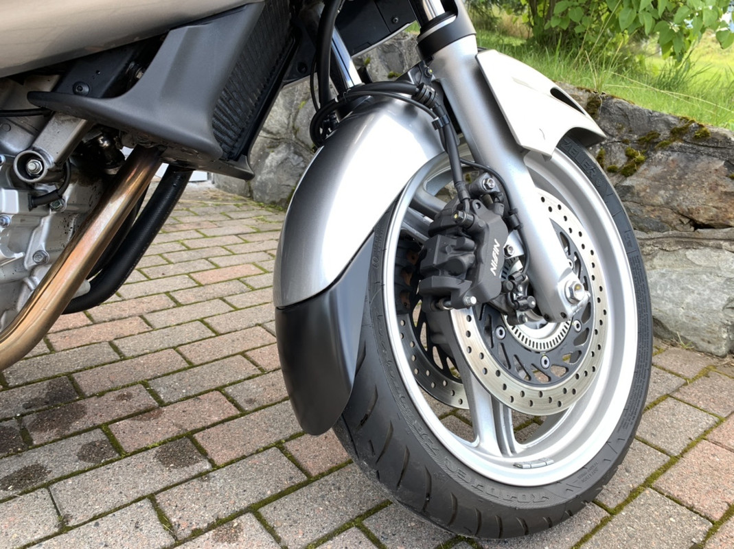 01332ED1-71F5-4CAE-9B5A-CC874D24F22B