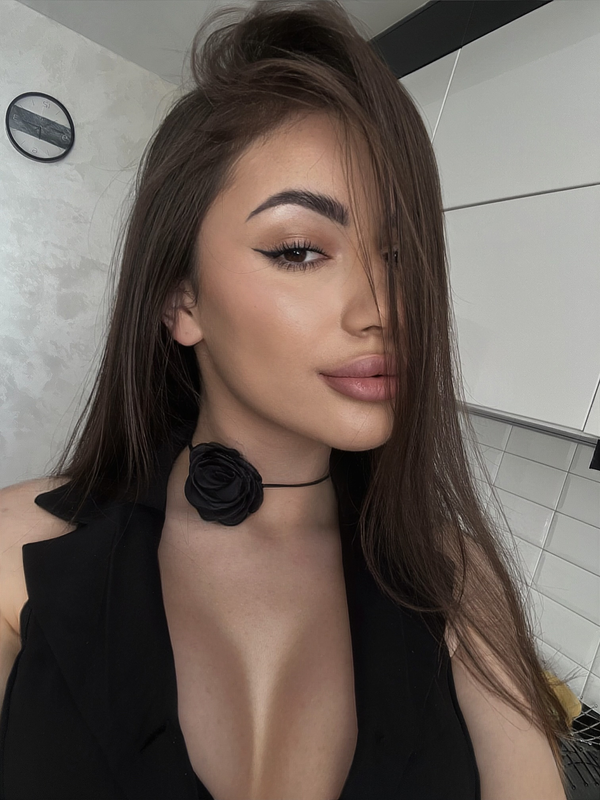 bestgirlll / Bambi