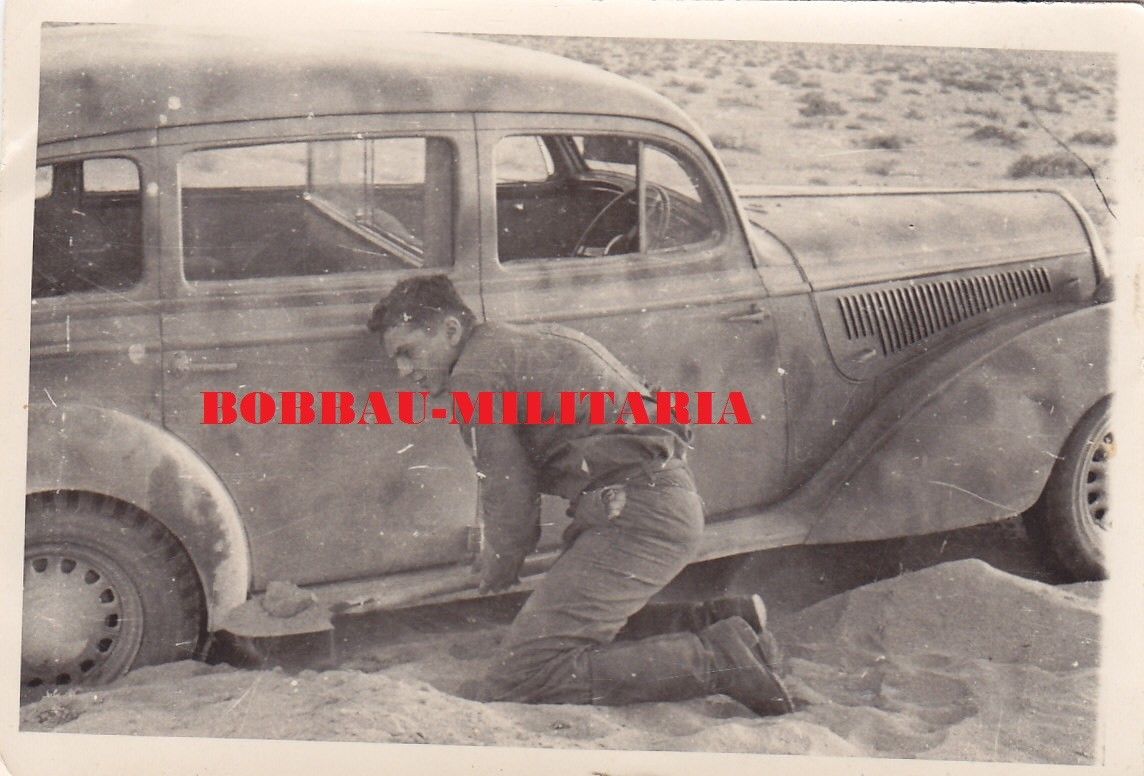 Afrikakorps DAK Beute-PKW England französischer Hotchkiss 686 Re