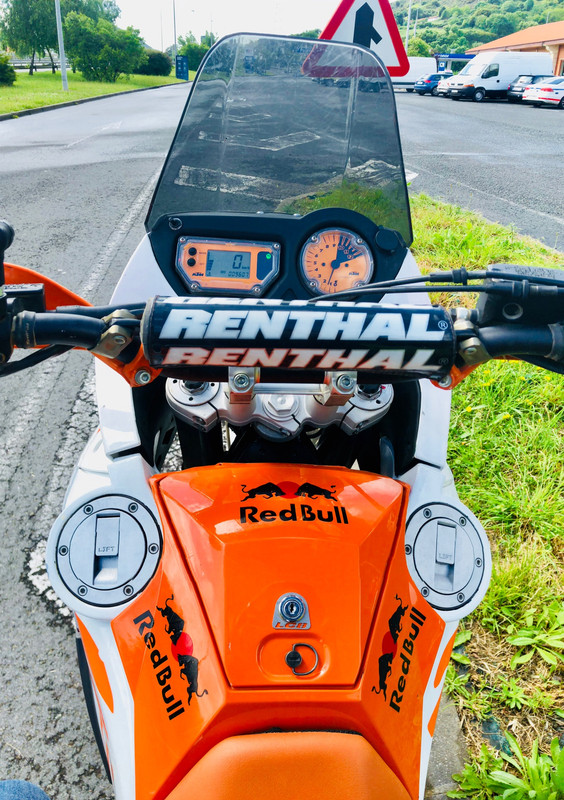 AFD00BD3-64CB-4963-ACF1-6C77DB9E4299