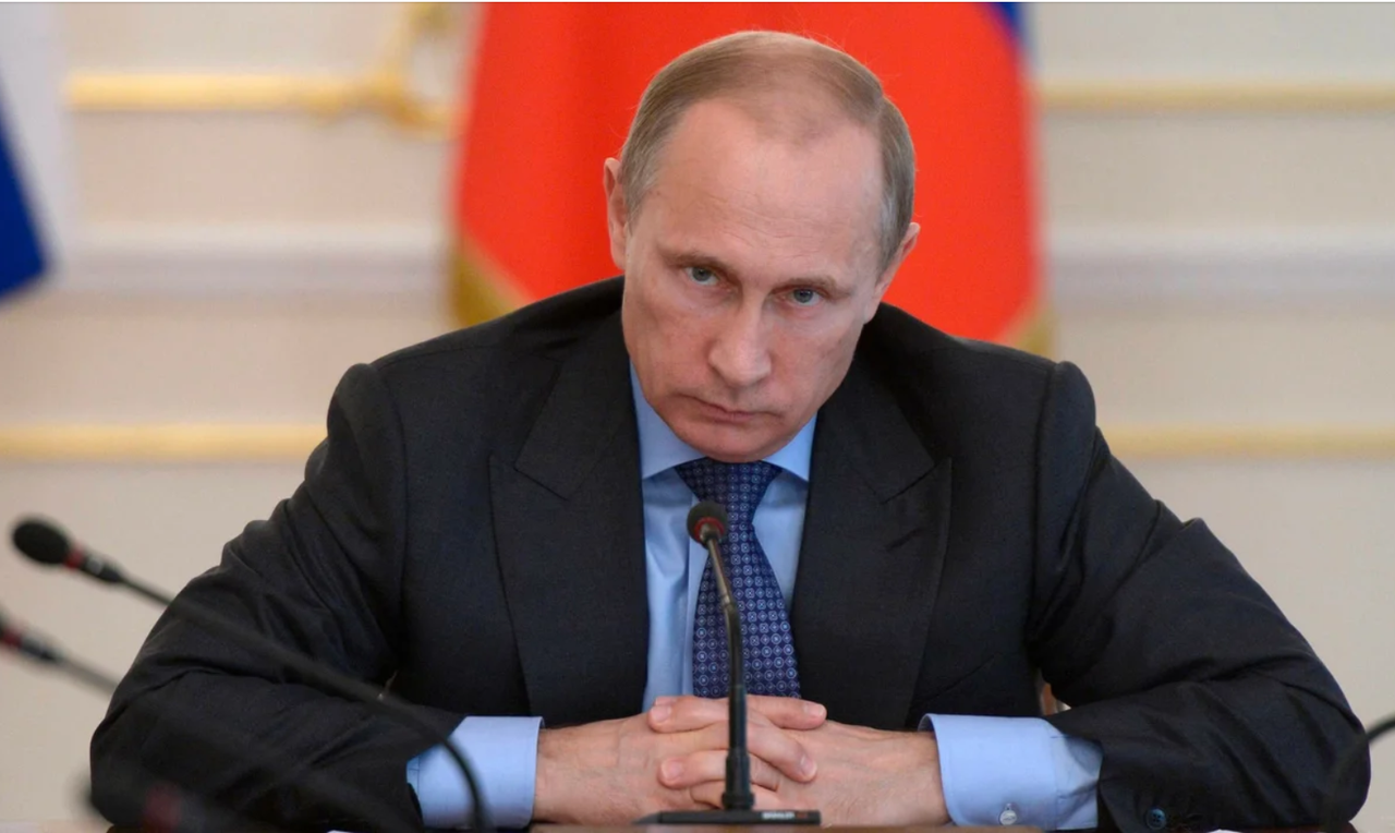 Vladimiras Putinas apie Antro pasaulinio karo rezultatų peržiūrėjimą