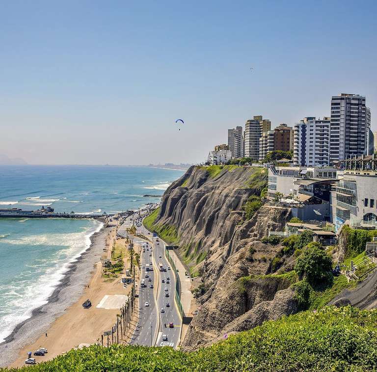 Skyscanner: Vuelo Redondo Cancún - Lima, Perú Desde $2597│ CDMX - Lima, Perú Desde $3150 
