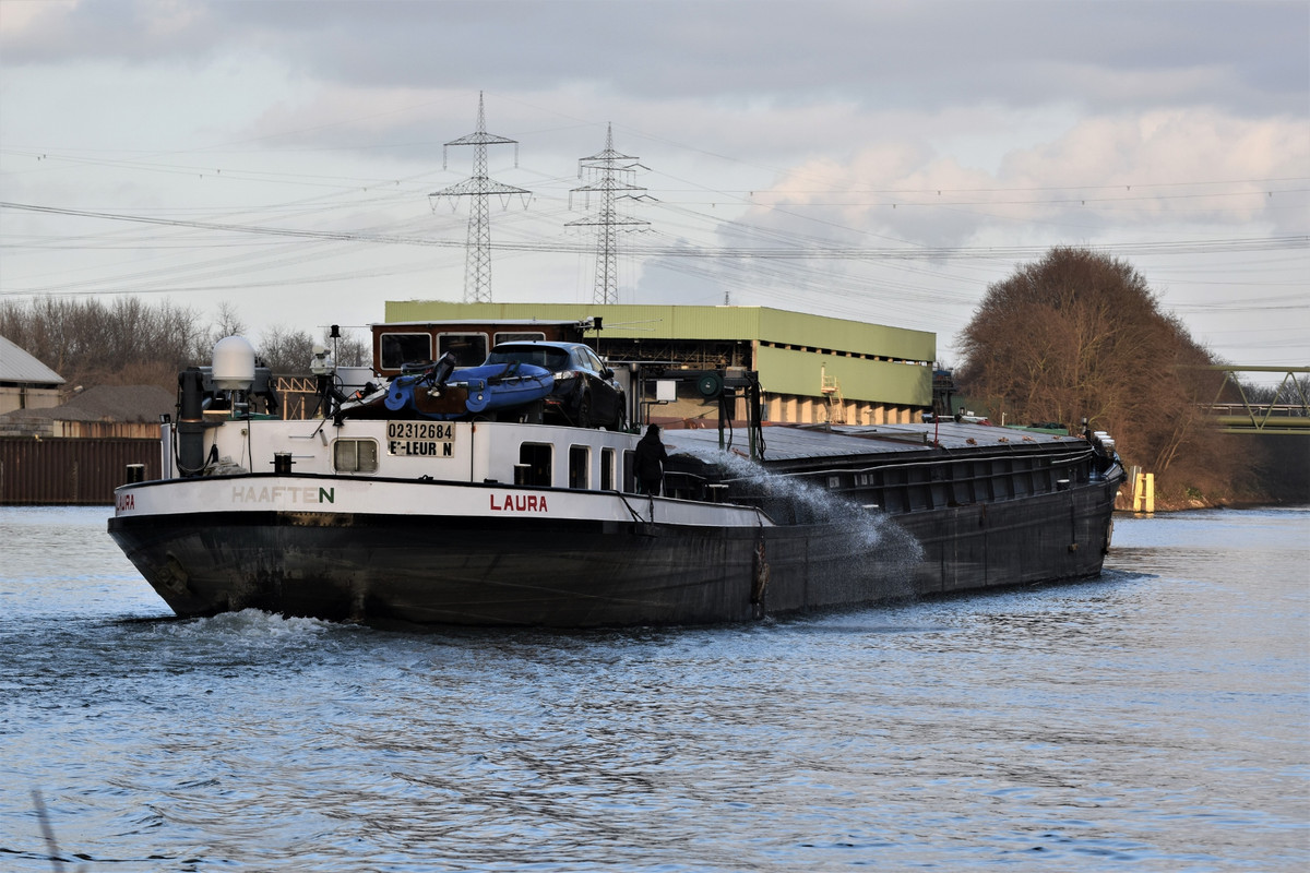 2022.01.28f6 Laura (1940x1293)