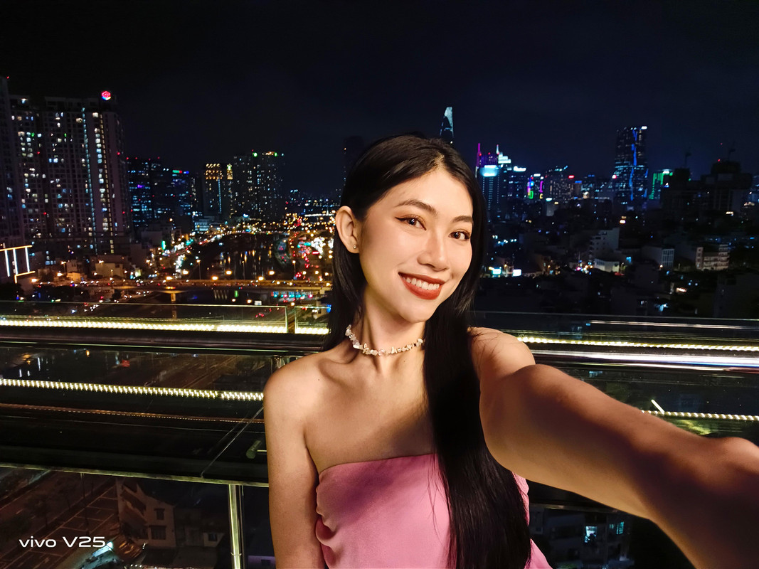 nh-3-Selfie-v-i-vivo-v25e-2.jpg