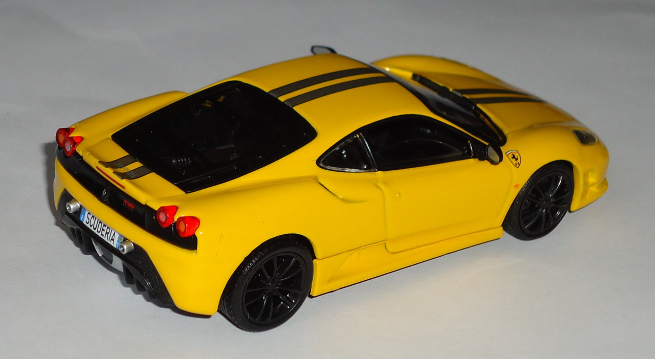 Ferrari-F430 Scuderia2