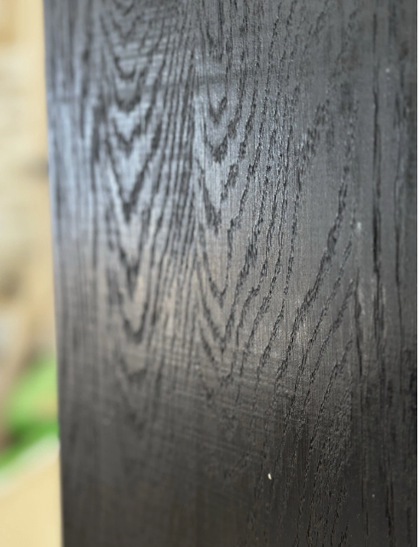 Black Varnished Stair Step