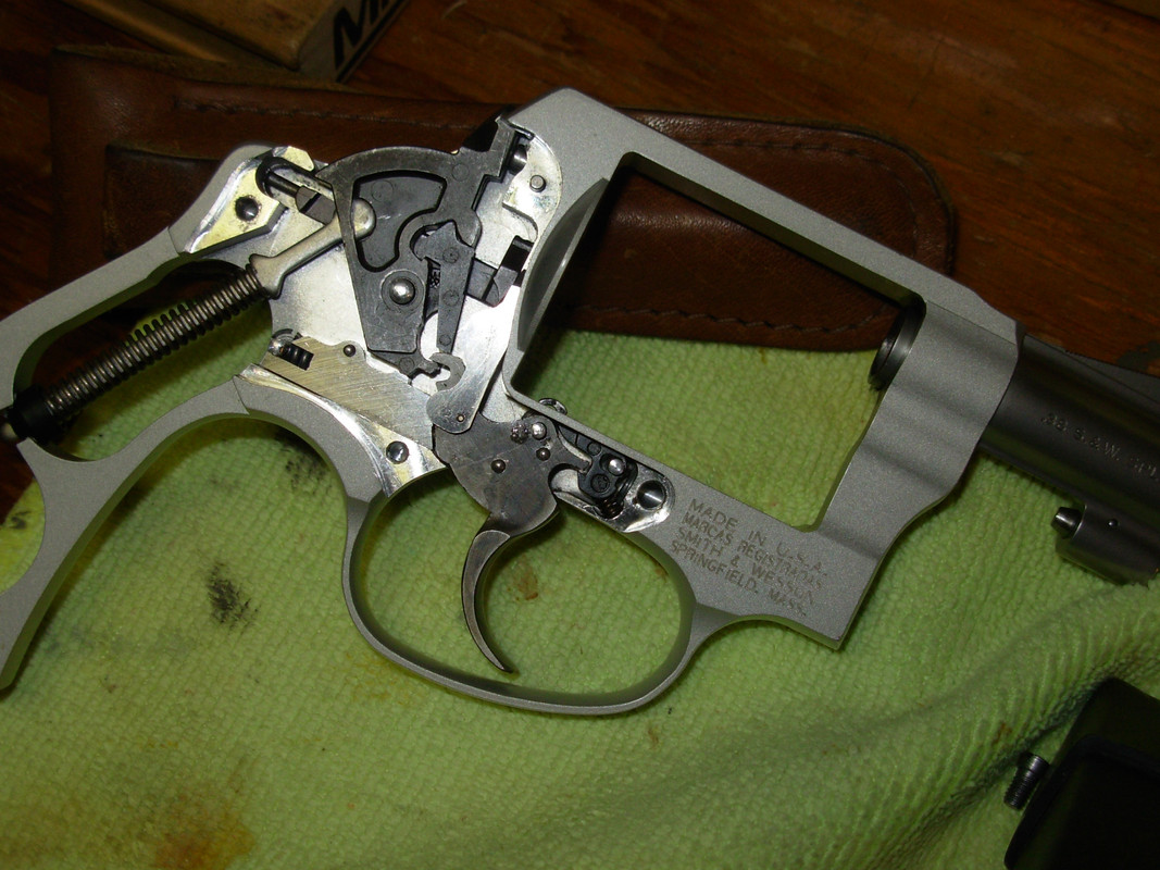 S&W J frame internals