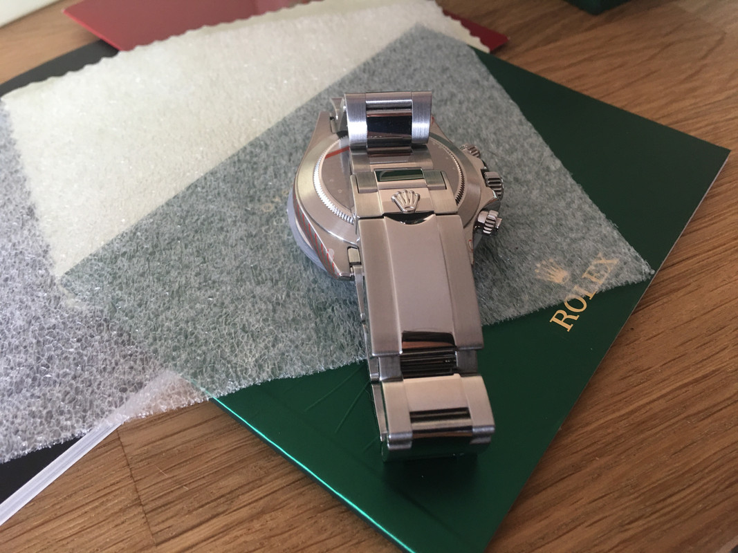 2699D0F6-2421-438C-9C64-F485C7EFE69B