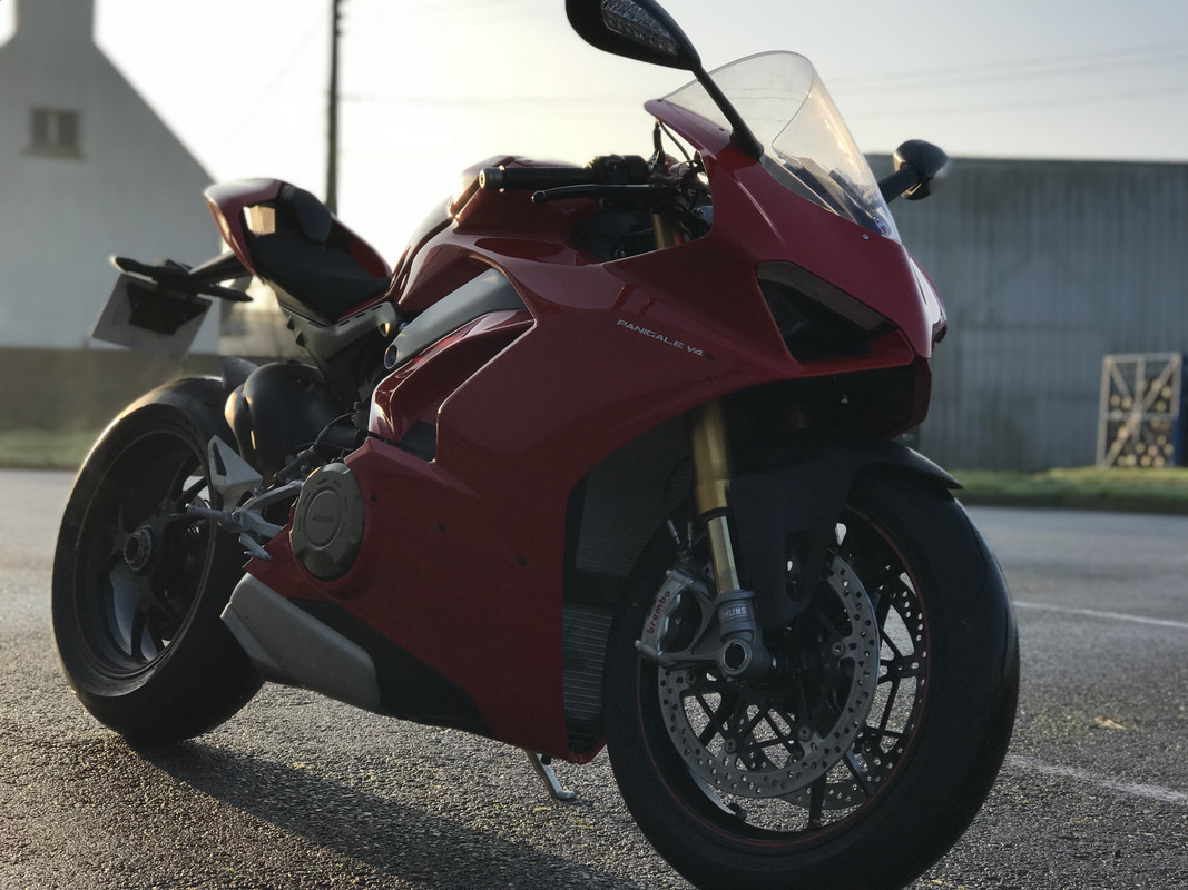 58294C4D-CA0A-406E-BD45-5D0C53F588DF