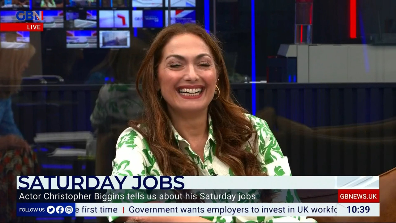 08.28 - 10.00.00 - Saturday Live UK. Opinion, news and a bit of fun o....ts_snapshot_40.49.036