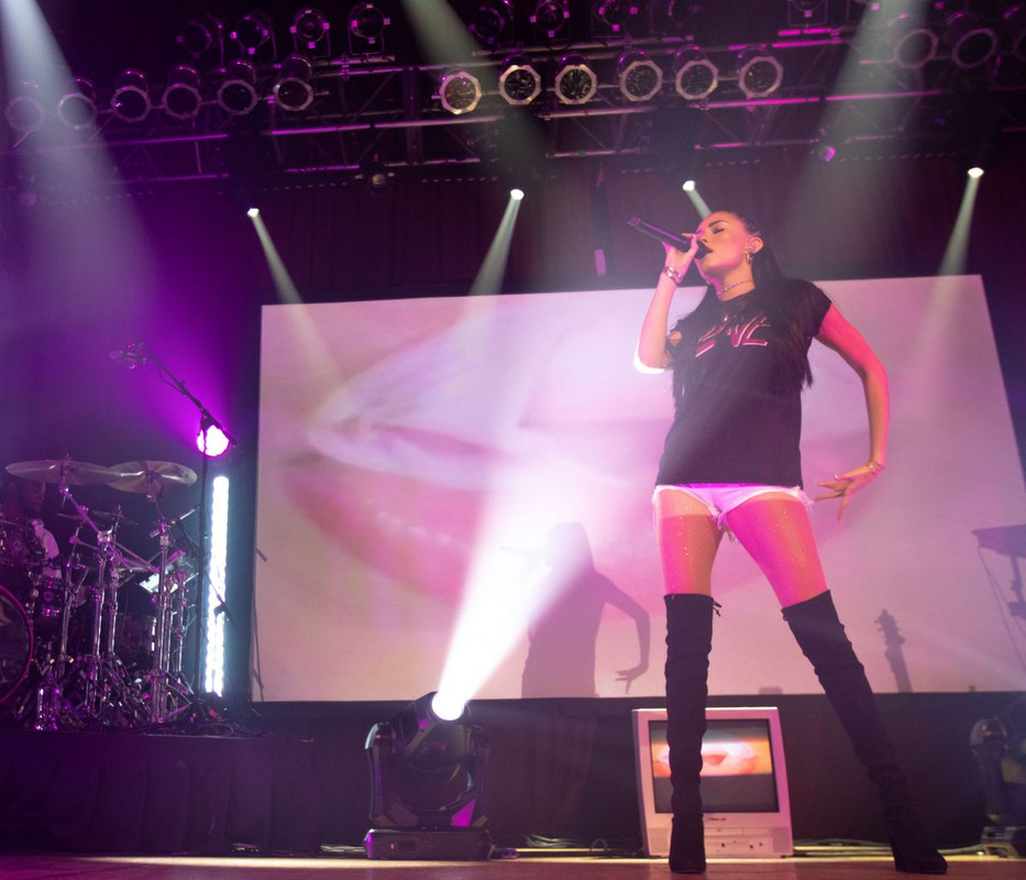 madison-beer-performs-at-house-of-blues-in-san-diego-04-27-2018-