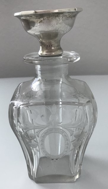 695C6B70-7799-407B-B297-F82548ACB70E