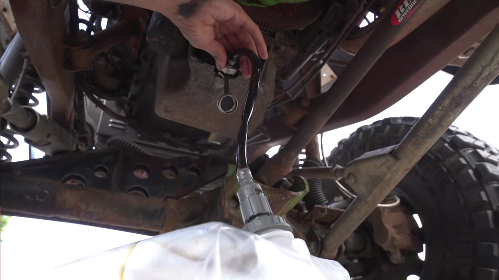 [Image: Four-Wheeler-S05-E10-1080p-HEVC-x265.png]