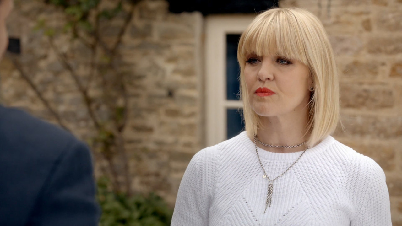 Agatha Raisin (2014) Season 1 S01 (1080p AMZN WEB-DL x265 HEVC 10bit EAC3 2.0 MONOLITH) [QxR]