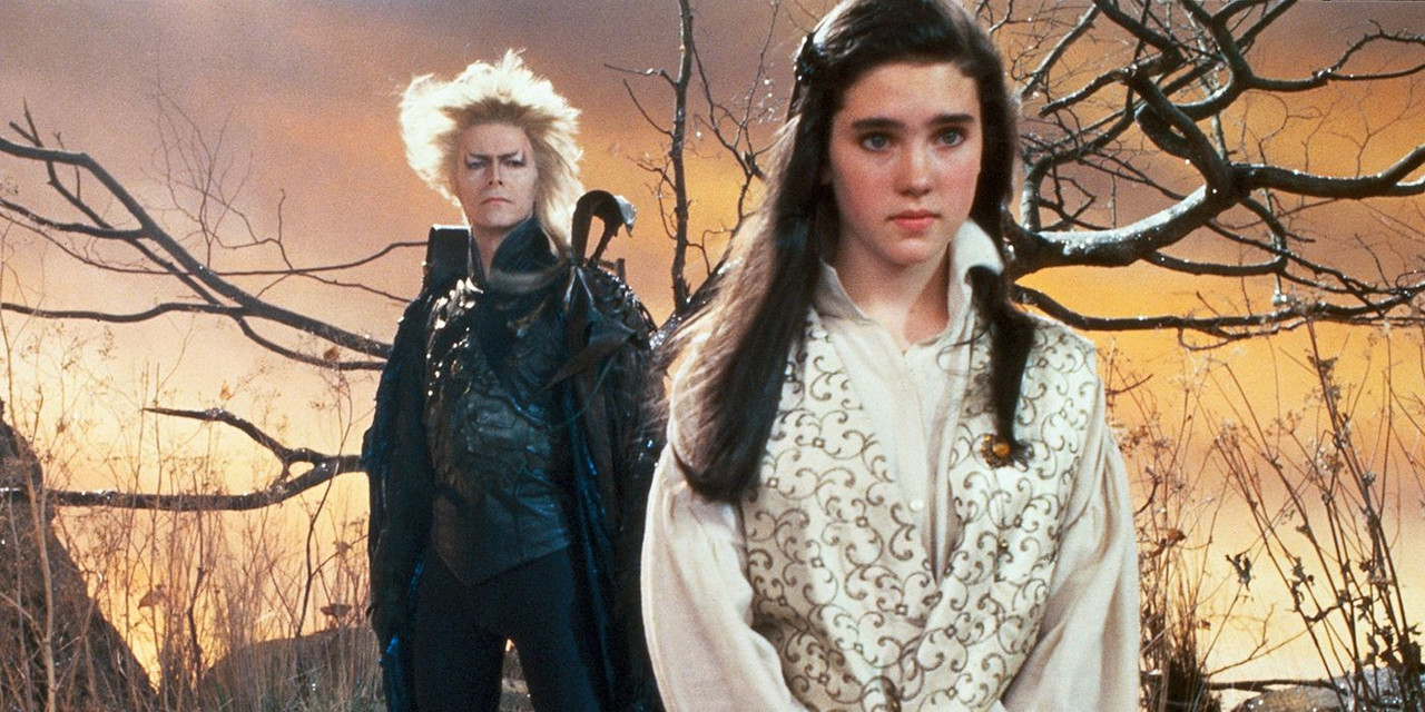 Labyrinth Labyrinth-movie-david-bowie-and-jennifer-connelly-social-1