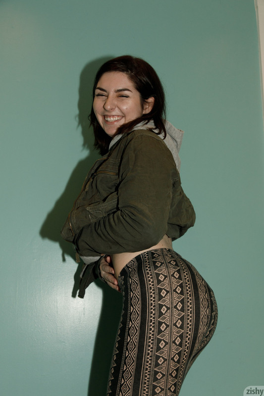 full_012_0639491935381075