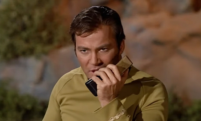 MANDELA-EFFECT-STAR-TREK-2-A-FOTOR-2.jpg
