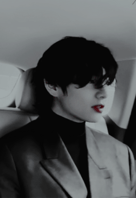 c033982dc7cf60e6afbebcaf72c8ce46-ezgif-com-resize-1.gif