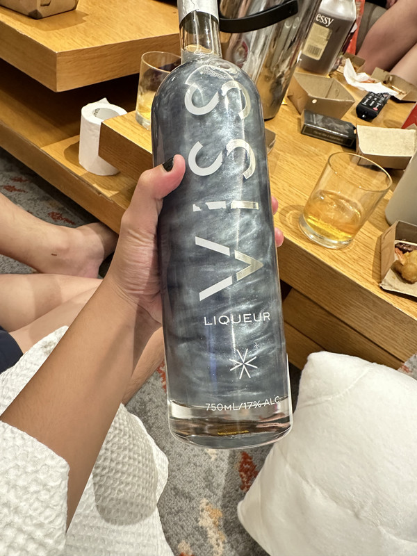 F31086D8-EEE5-4251-BD5E-6C360E89425B