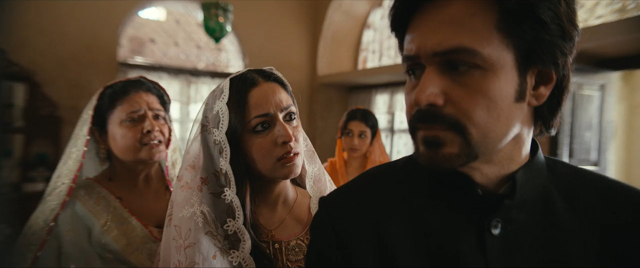Haq 2025 WebRip [Hindi] 480p 720p ESub Screenshot