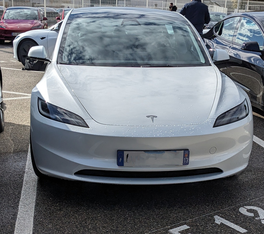 PXL_20231110_111659533.MP~2