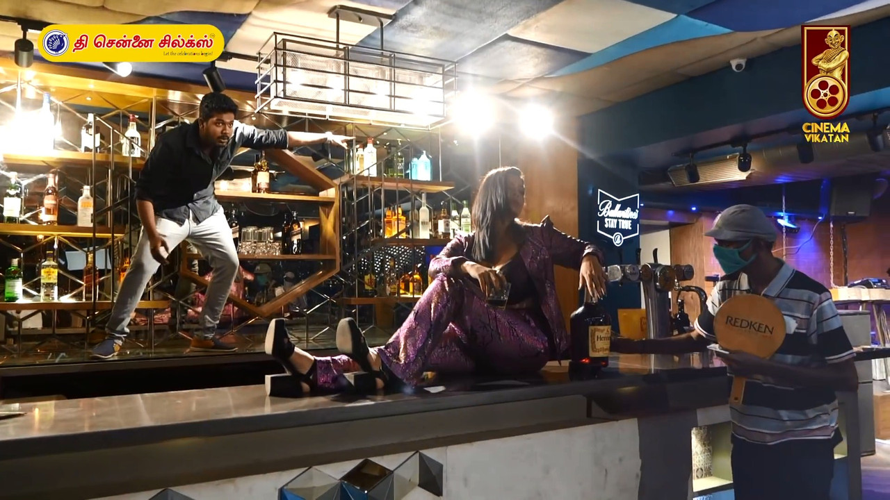 VJ Maheshwari hot Photo Shoot.mp4_snapshot_07