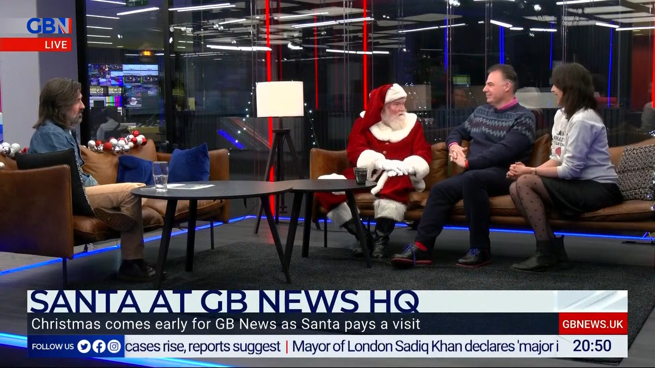 Neil Oliver Live  Saturday 18th December.mp4_snapshot_01.53.30.000
