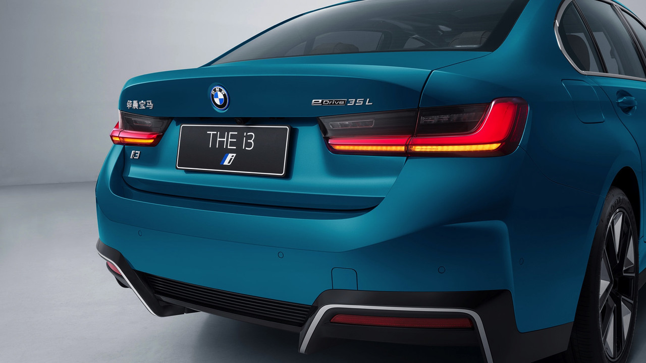 BMW-3er-Facelift-2022-i3-China-07