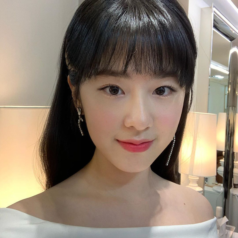 Aktris Korea Selatan Park Hye Soo akan beradu akting Bersama Jaehyun NCT dalam drama terbarunya, “Dear.M”.