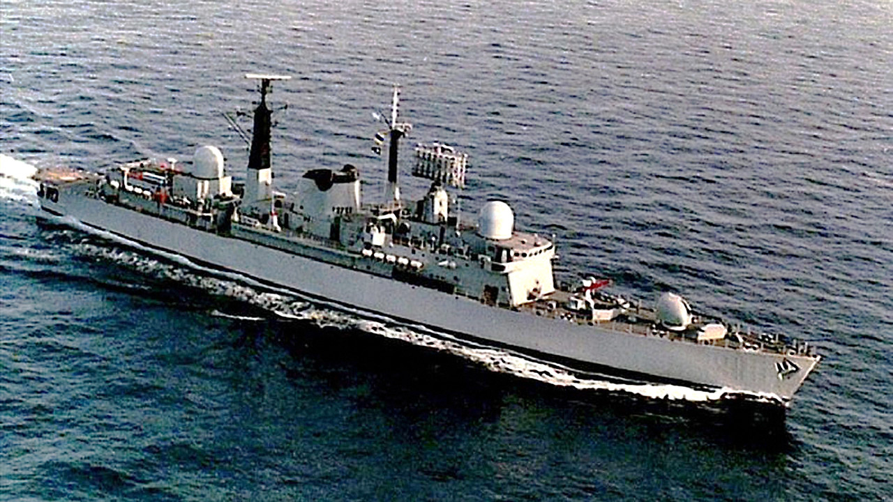 ARA Hércules (B-52)-1