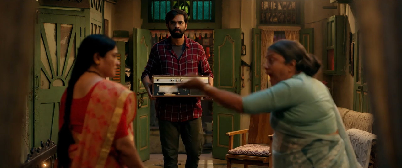 Fakt Mahilao Maate 2022 WebRip [Hindi] 480p 720p ESub Screenshot
