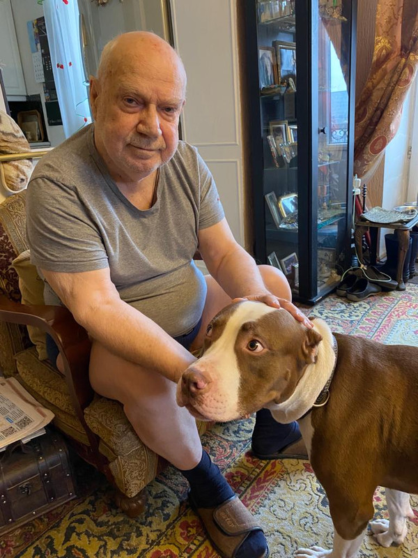 5B415FA6-FAB2-4851-BB36-FCC293296BB6