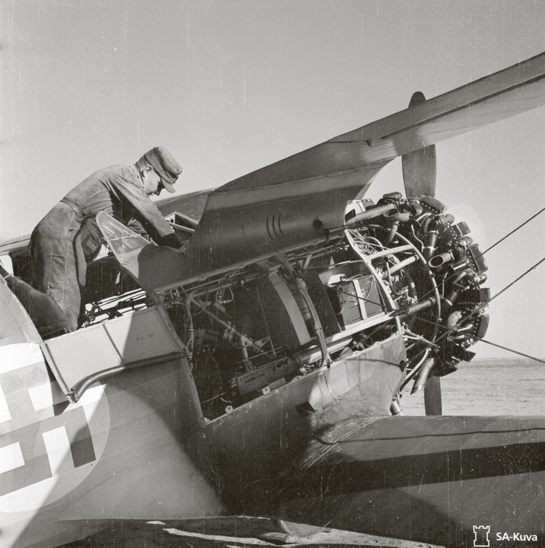 Finnish-captured-Polikarpov-I-153-by-Finnish-forces-and-operated-from-Tonteri-15th-Sep-1942-111062