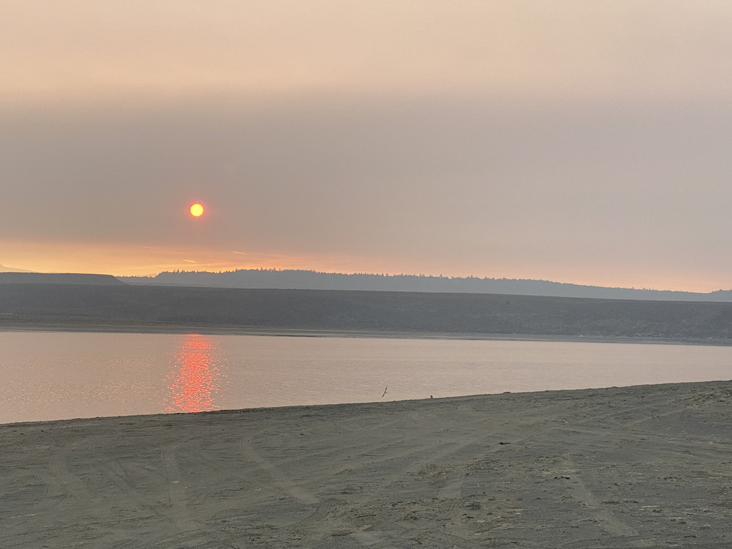 544EFFAC-3D78-4408-BCDD-69779A43FE1B