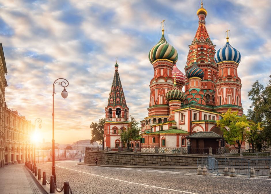 Rusia presume ser la tierra sin cultura de la cancelación para atraer población