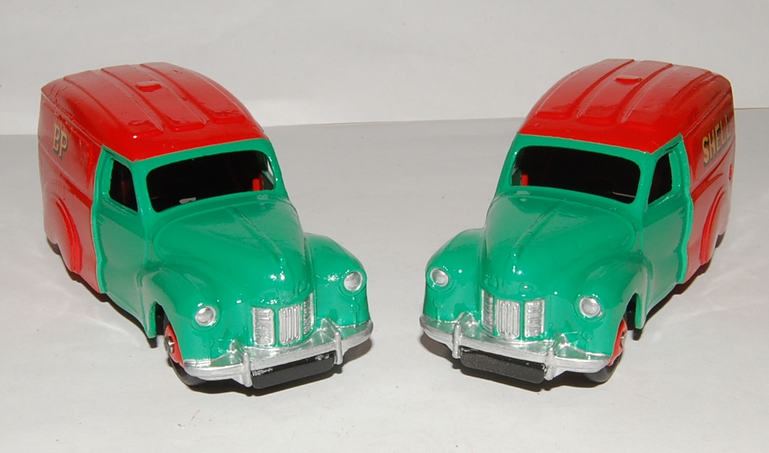 Dinky 470 Austin Shell BP Van 1 - 32